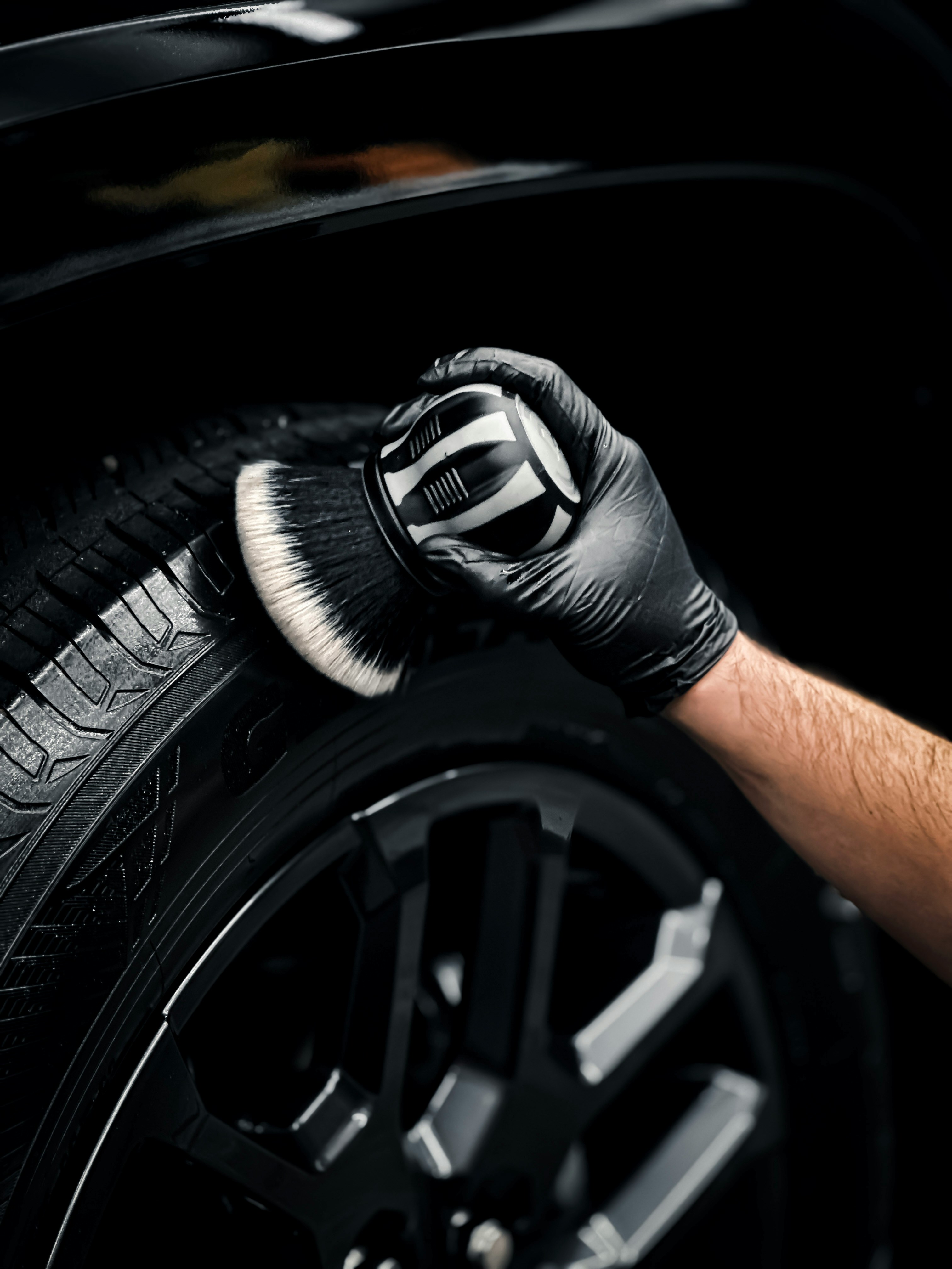 Car wash detailing station